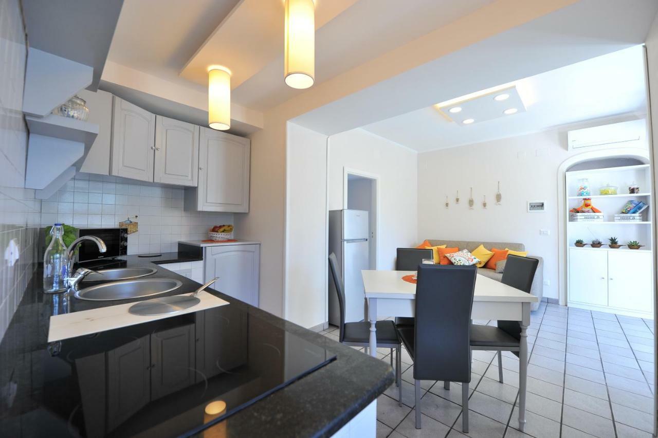 Casa Irene Apartment ปิอาโนดิซอร์เรนโต ภายนอก รูปภาพ